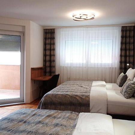 Apartments Hana City Center Livno Bagian luar foto