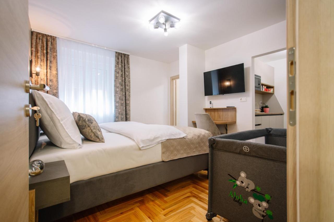 Apartments Hana City Center Livno Bagian luar foto