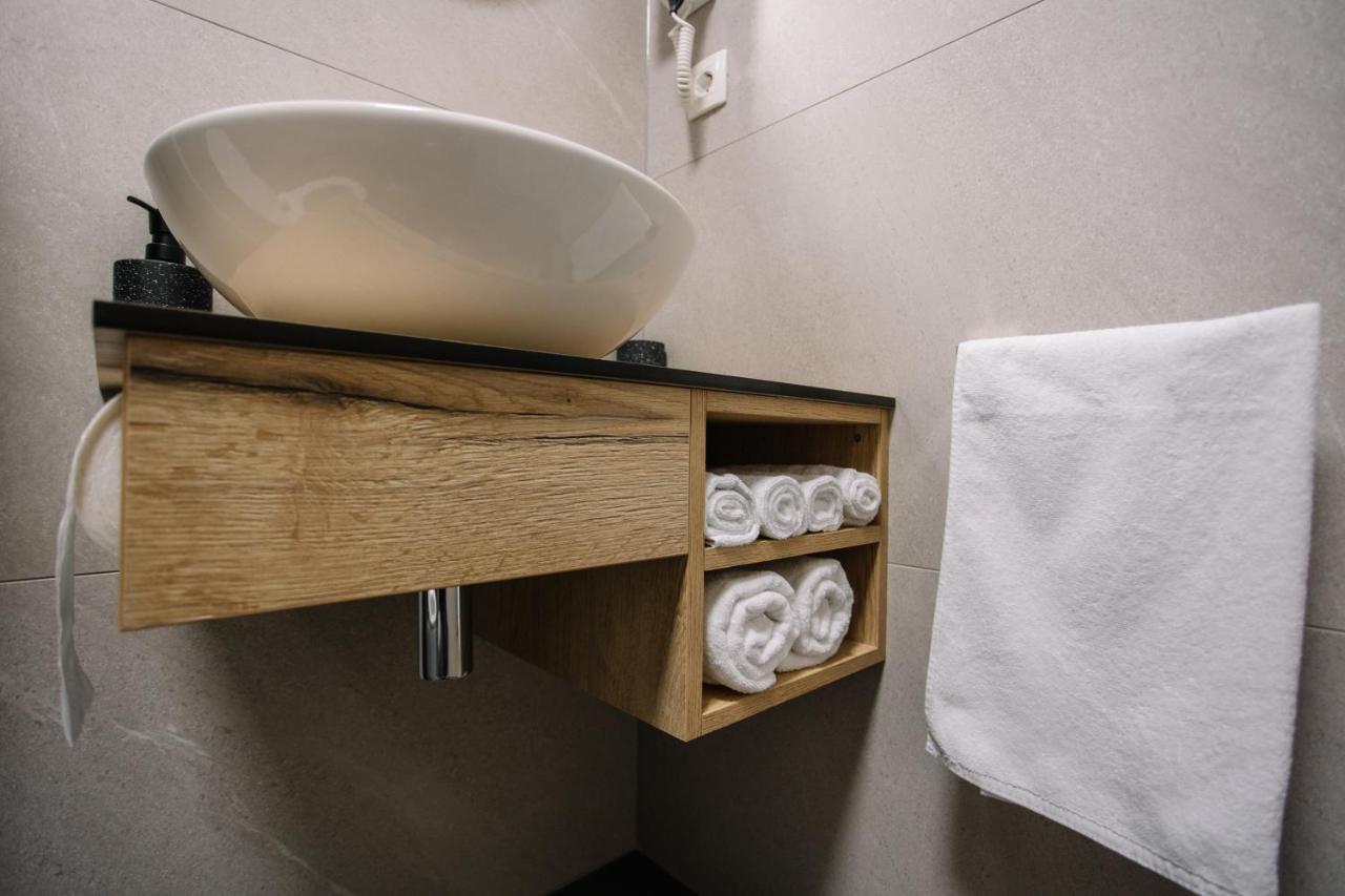 Apartments Hana City Center Livno Bagian luar foto