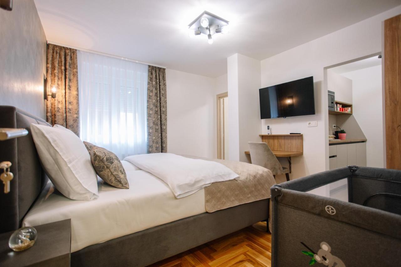 Apartments Hana City Center Livno Bagian luar foto