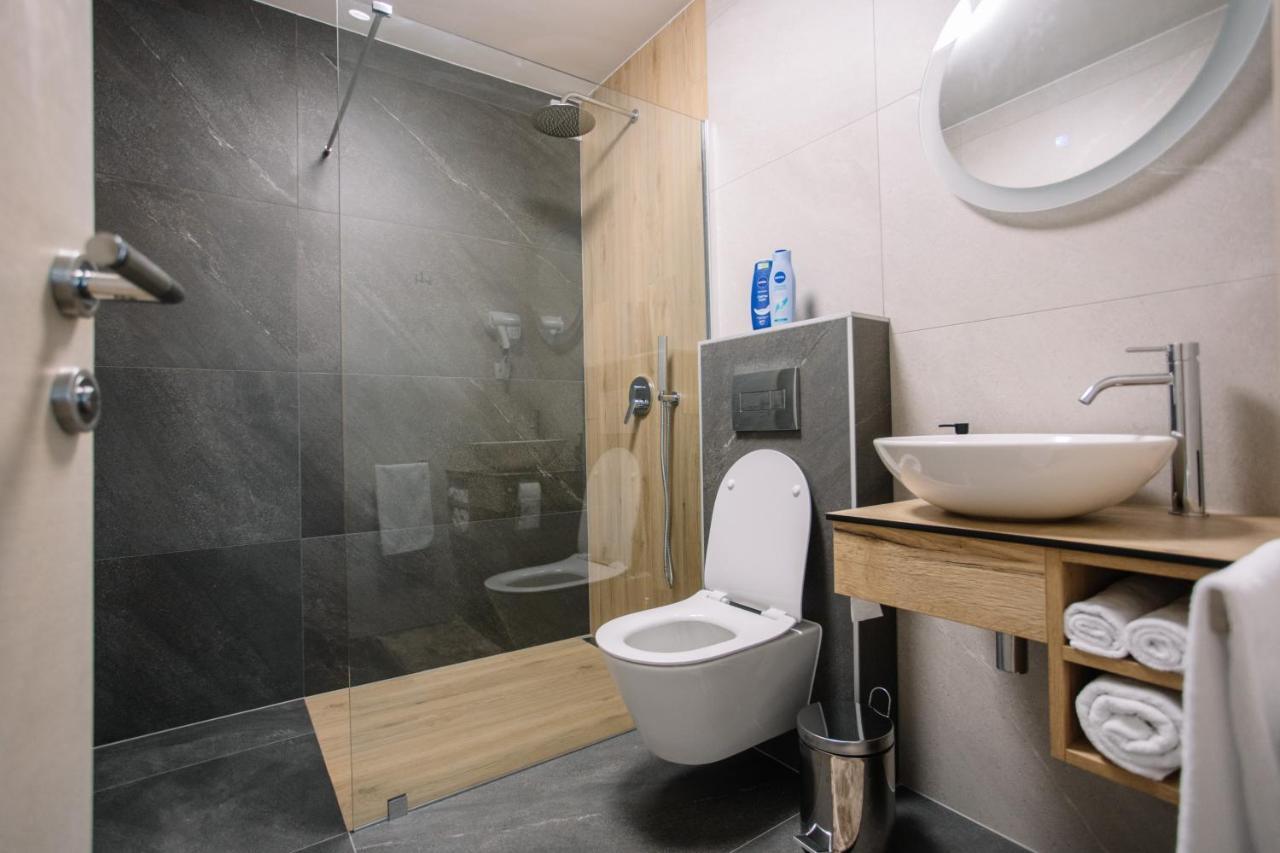Apartments Hana City Center Livno Bagian luar foto