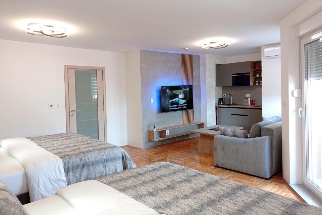 Apartments Hana City Center Livno Bagian luar foto