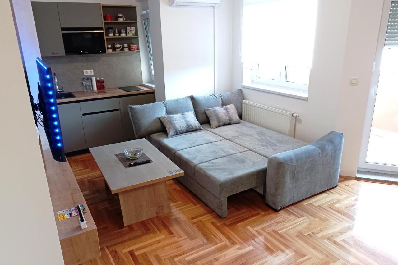 Apartments Hana City Center Livno Bagian luar foto
