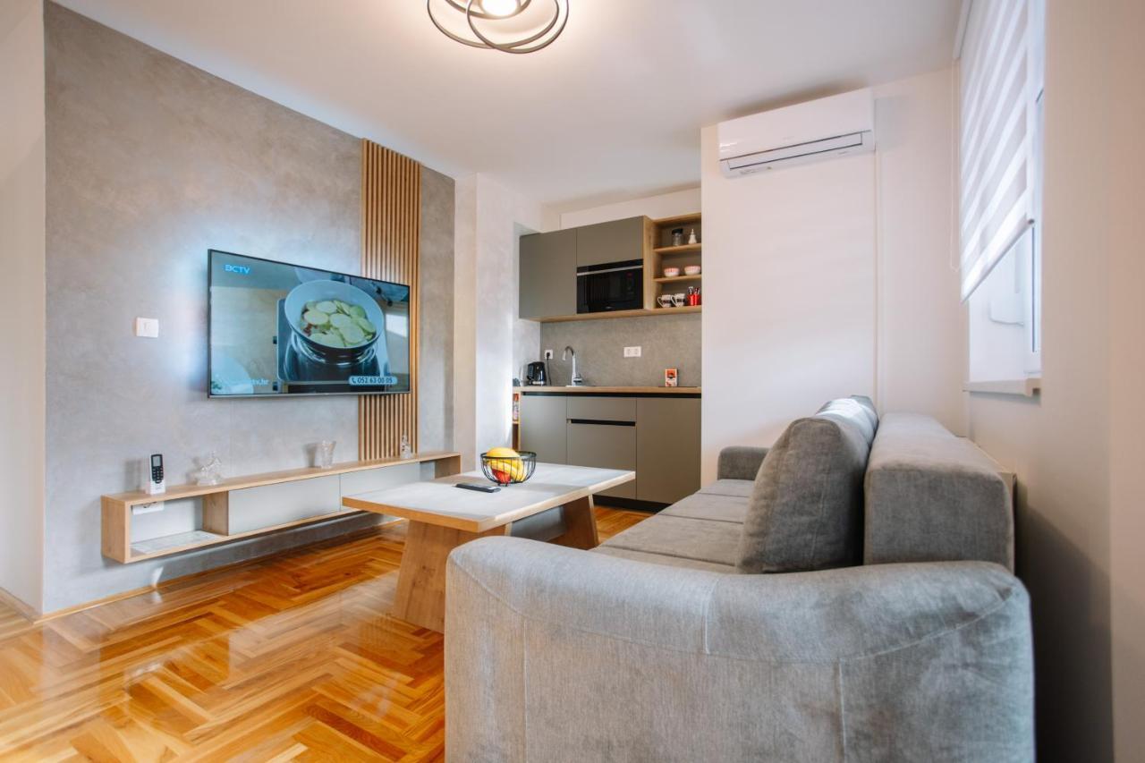 Apartments Hana City Center Livno Bagian luar foto